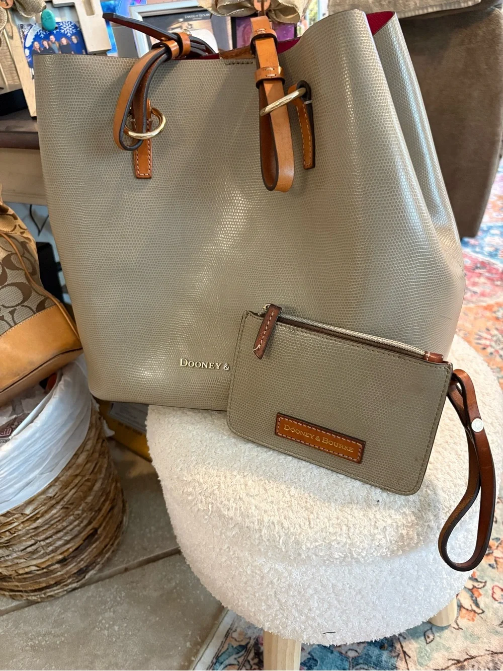 Dooney & Bourke dooney bourke